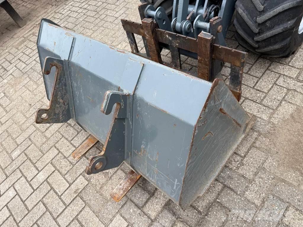 GiANT G2700 Cargadoras sobre ruedas