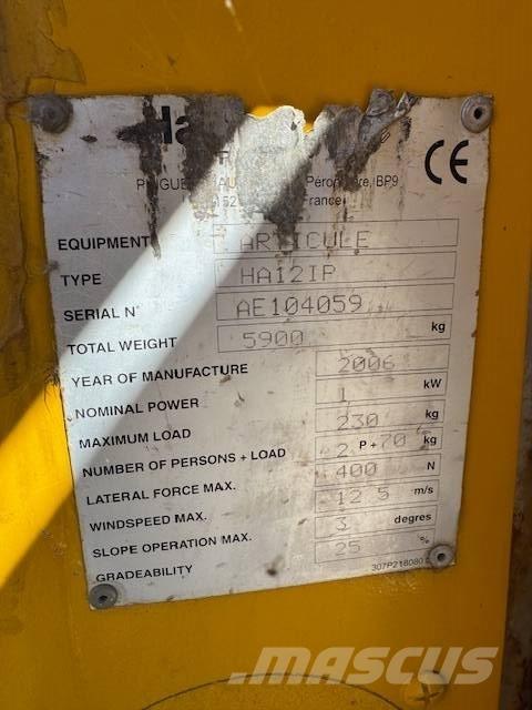 Haulotte HA 12 IP Plataformas con brazo de elevación manual