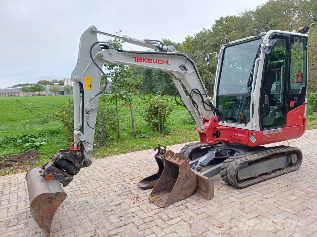 Takeuchi TB 230 Miniexcavadoras