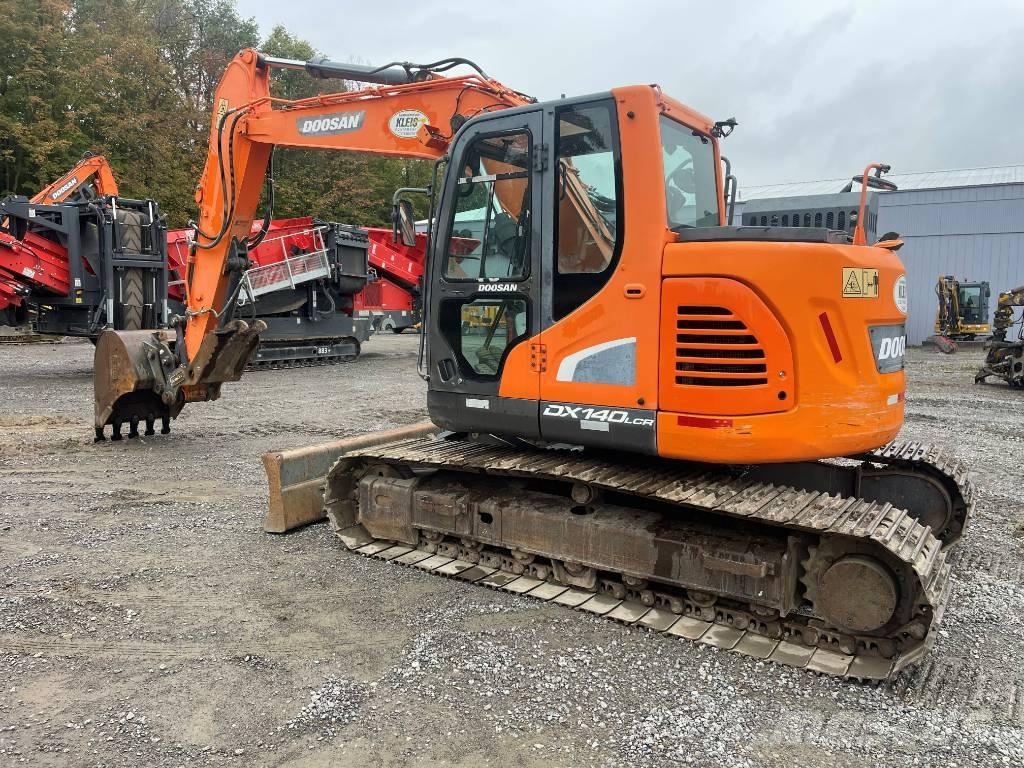 Doosan DX 140 LCR Excavadoras sobre orugas