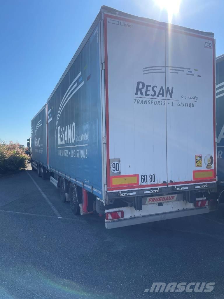 Renault T440 Camiones de caja de lona