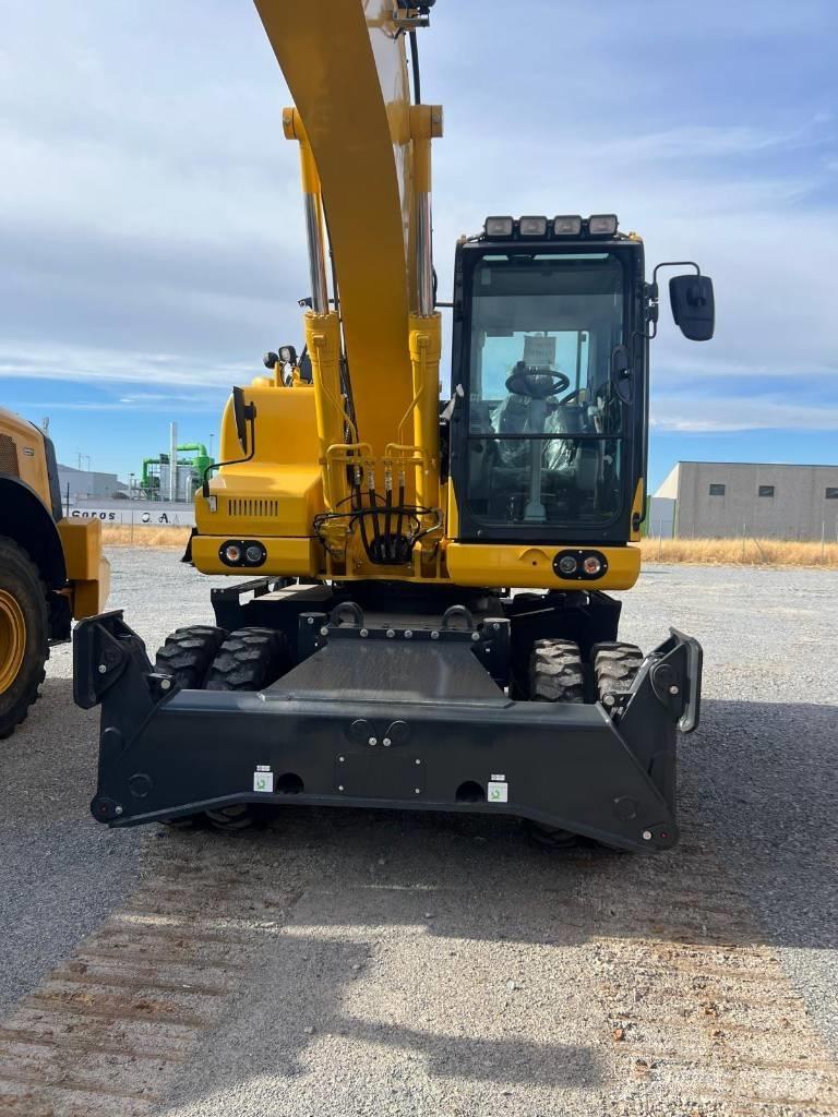 Komatsu PW 180 Excavadoras de ruedas