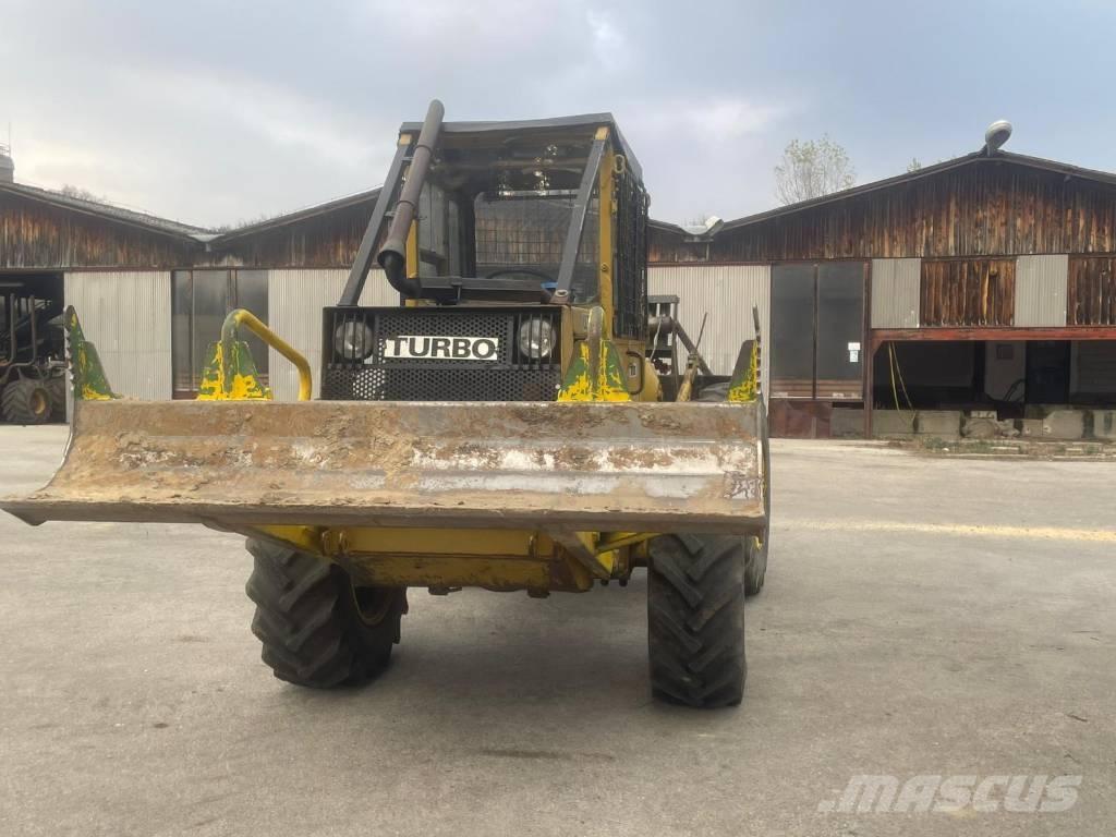 LKT 81T Arrastradoras de troncos