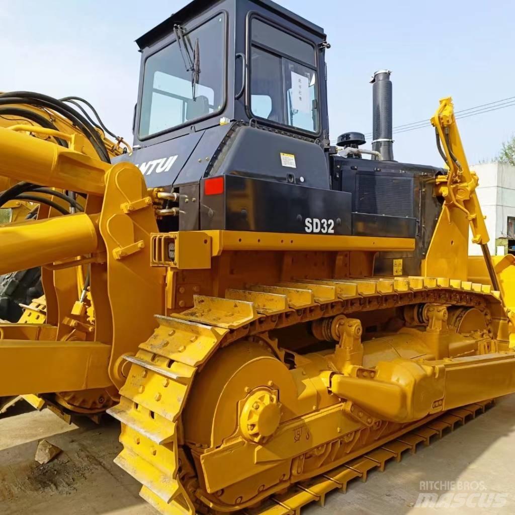 Shantui SD 32 Buldozer sobre oruga