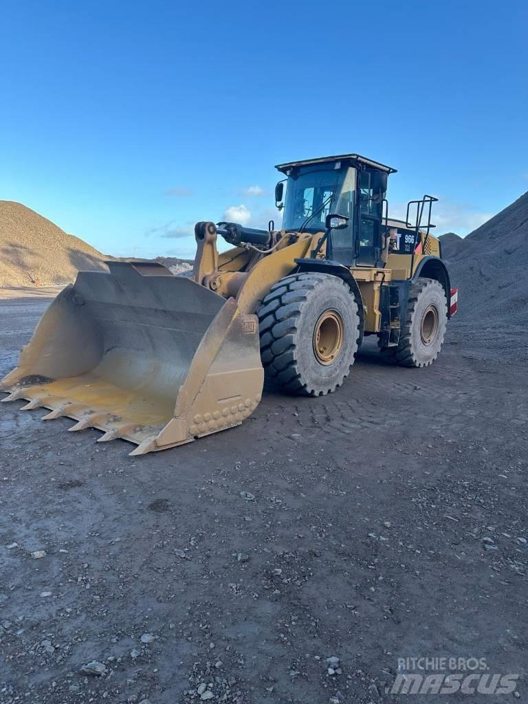 CAT 966 K Cargadoras sobre ruedas