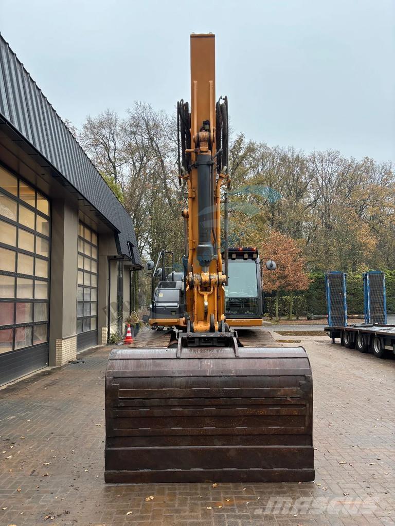 CASE CX 300 D Excavadoras sobre orugas