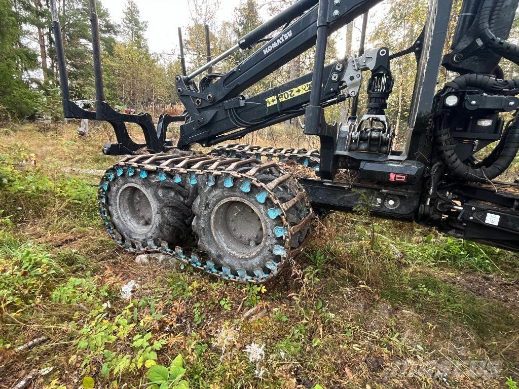 Komatsu 835 Transportadoras