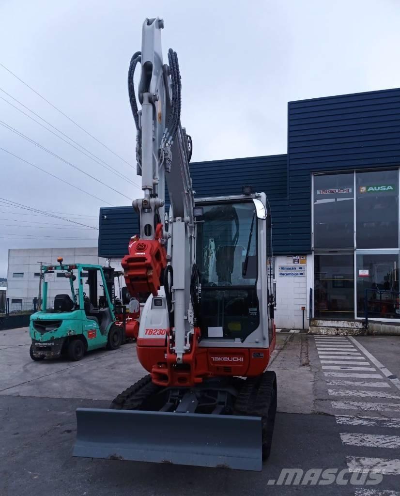Takeuchi TB 230 Miniexcavadoras