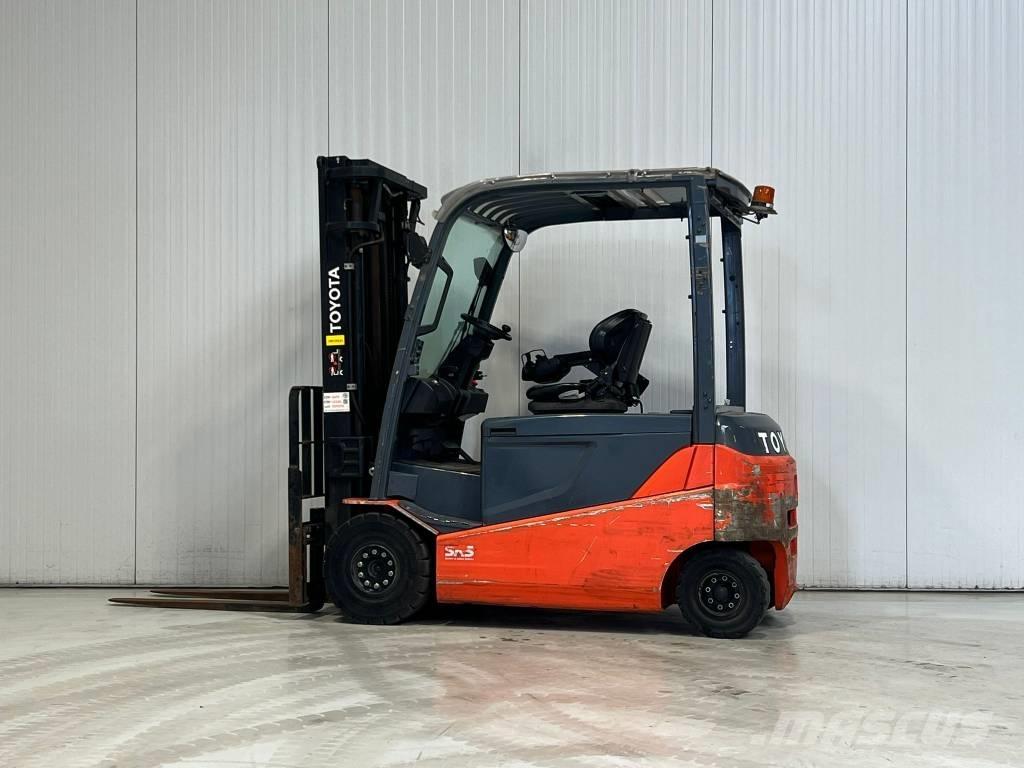 Toyota 8FBMT25 Carretillas de horquilla eléctrica