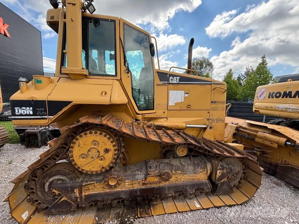 CAT D 6 N XL Buldozer sobre oruga