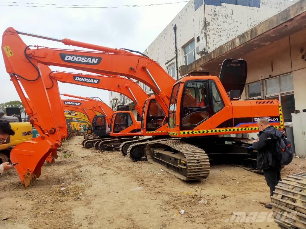 Doosan DH225LC-7 Excavadoras sobre orugas