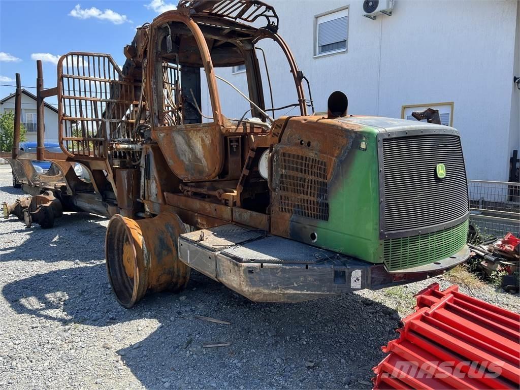 John Deere 1110E Transportadoras