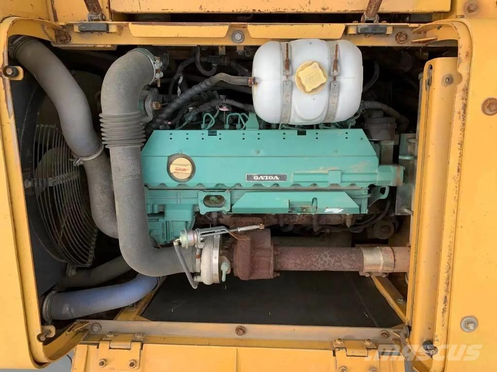 Volvo EC210 Excavadoras sobre orugas