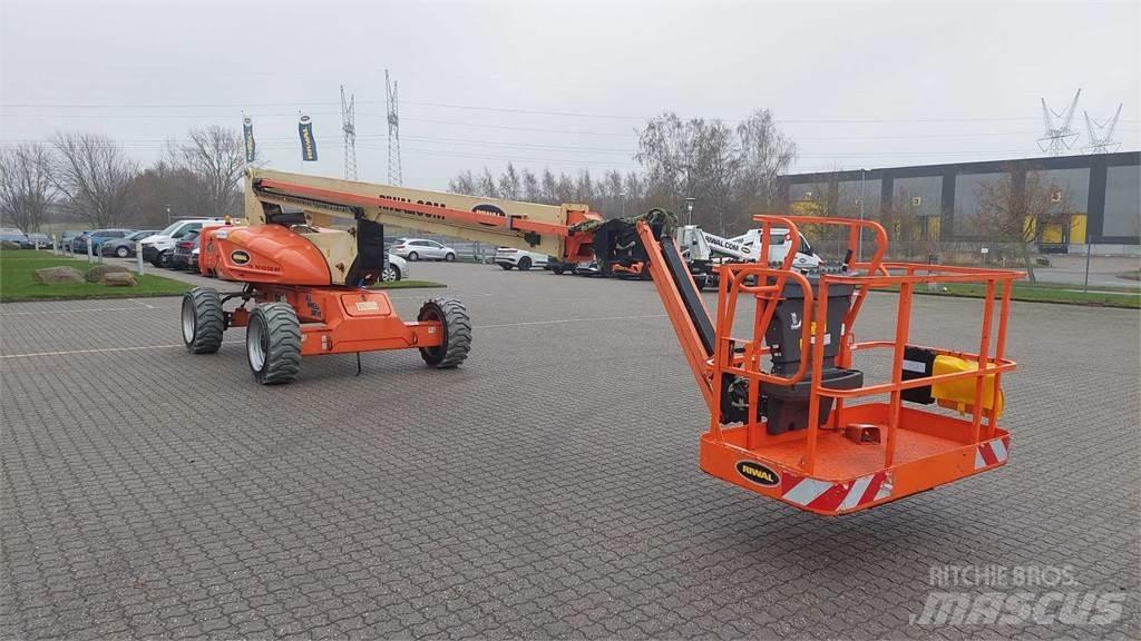 JLG M600JP Plataformas con brazo de elevación telescópico