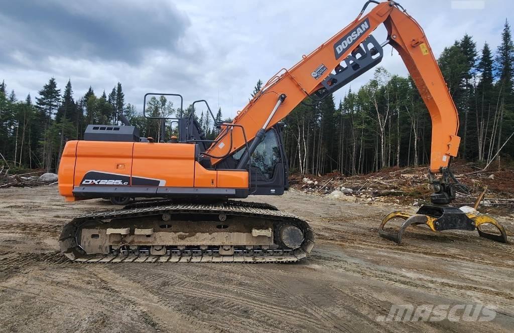 Doosan DX 225 LC-5 Excavadoras sobre orugas