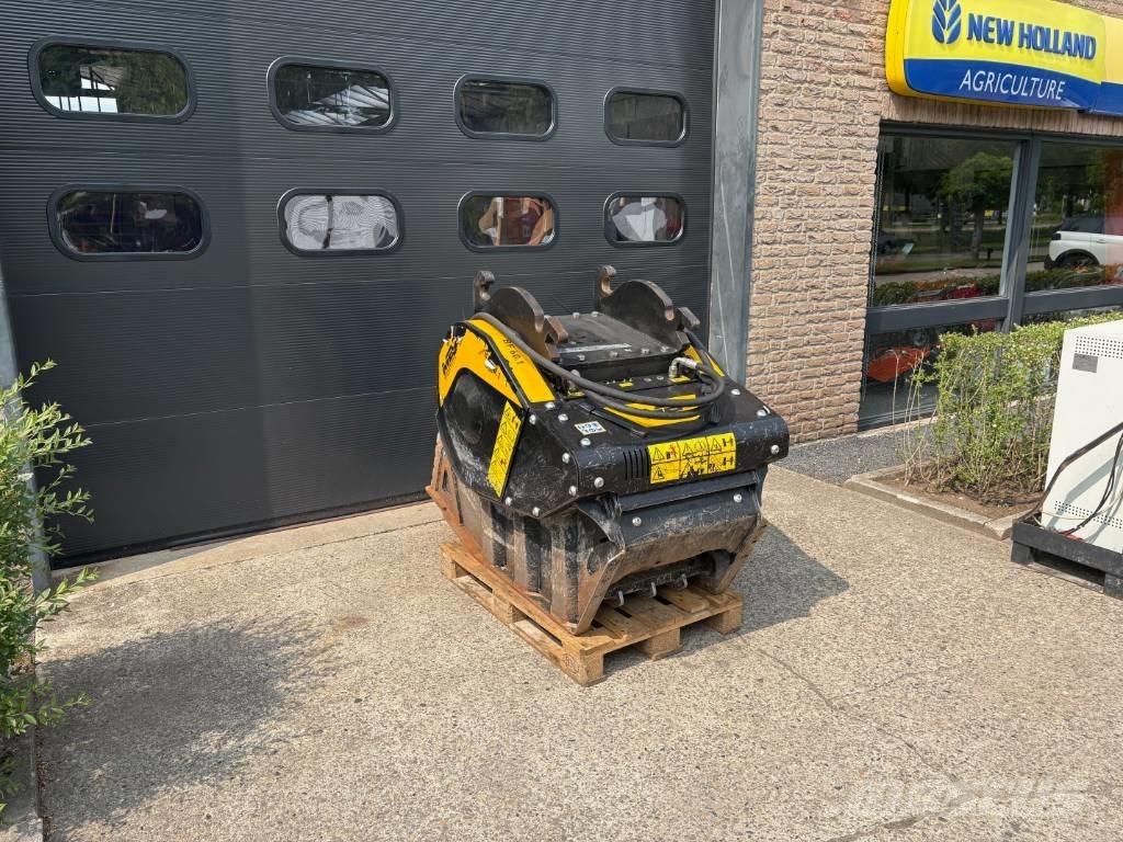 MB Crusher BF 60.1 Palas mecánicas pulverizadoras