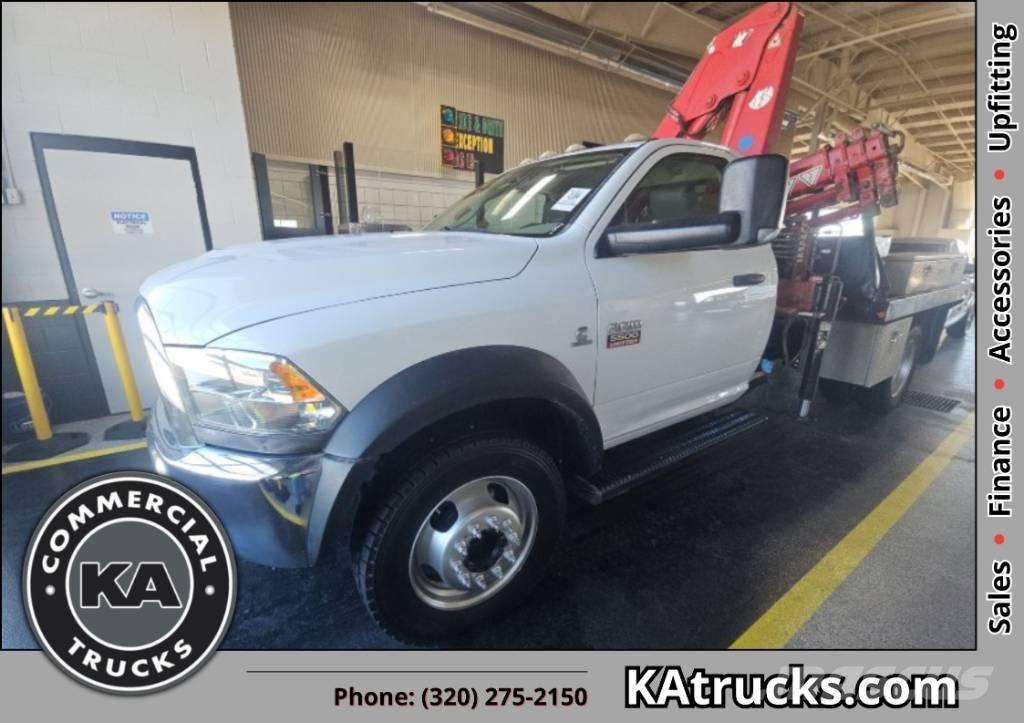 RAM 5500 SLT Grúas de oruga