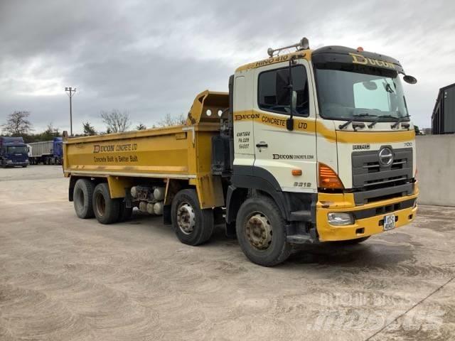 Hino 700 Bañeras basculantes usadas