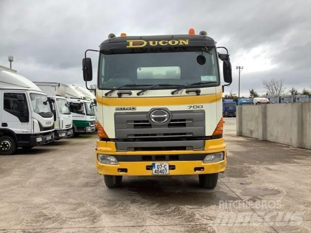 Hino 700 Bañeras basculantes usadas