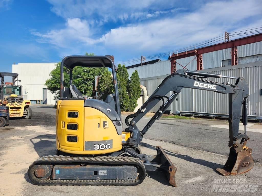 DEERE 30G Miniexcavadoras