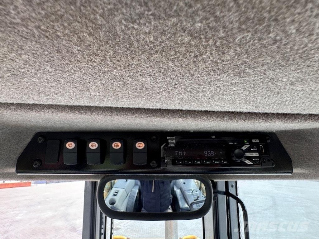 CAT D6N XL Buldozer sobre oruga