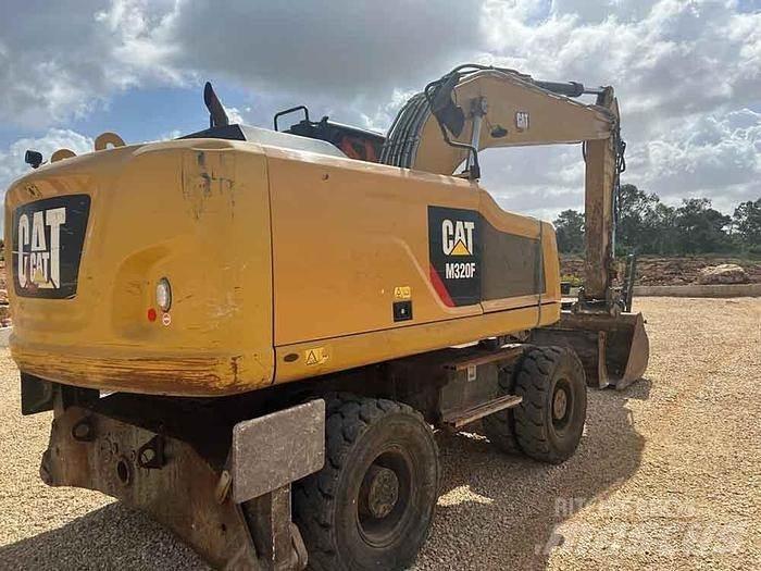 CAT M320F Excavadoras especiales