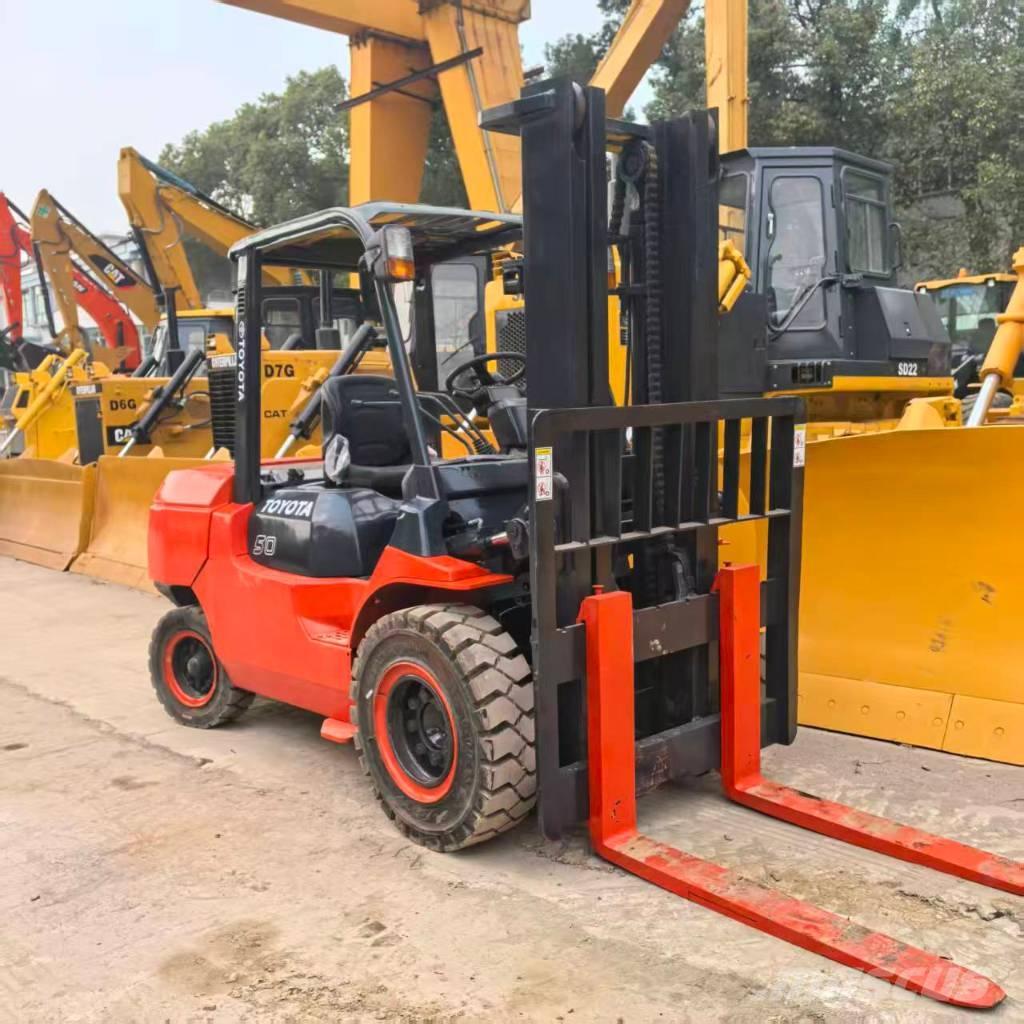 Toyota 7FD50 Camiones diesel