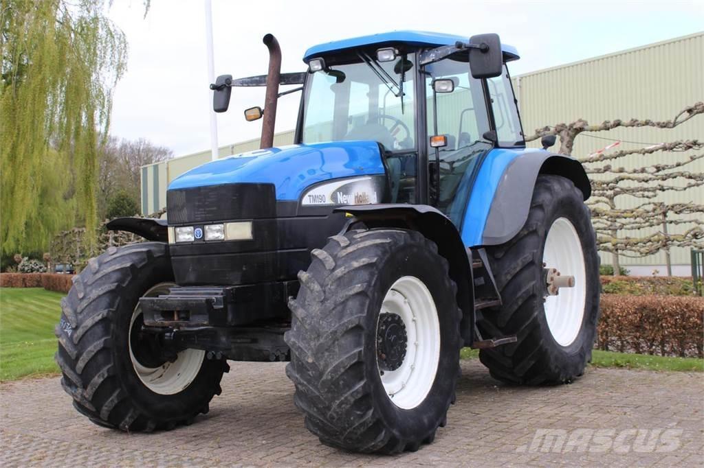 New Holland TM190 Tractores