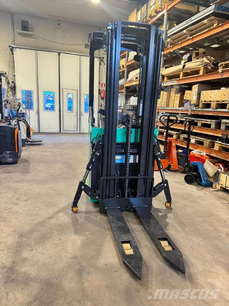 Mitsubishi SBR16N2 Apiladoras eléctricos