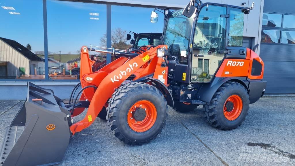 Kubota R 070 Cargadoras sobre ruedas