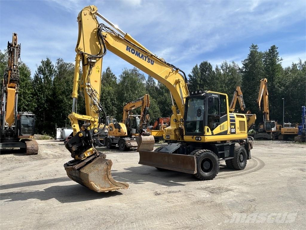 Komatsu PW 180-11 Excavadoras de ruedas