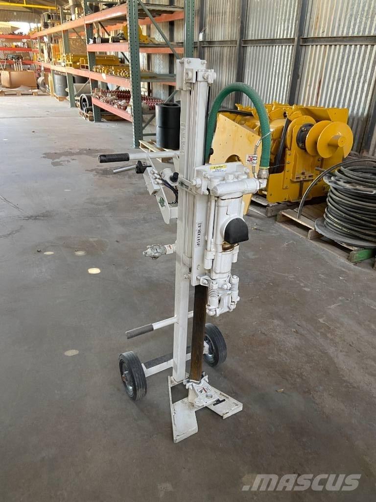  Minnich Hornet Accesorios para concreto