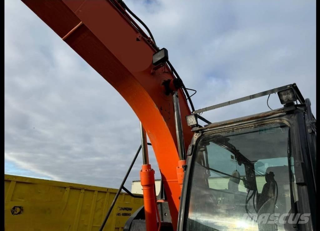 Hitachi ZX 130 LC N Excavadoras sobre orugas