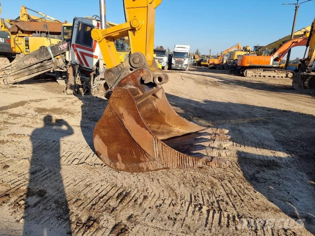 CASE CX 210 LC Excavadoras sobre orugas