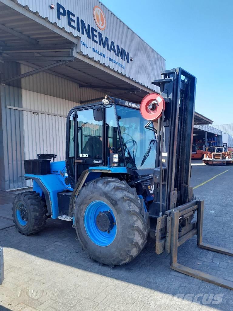 JCB 930-4/55 Montacargas todo terreno