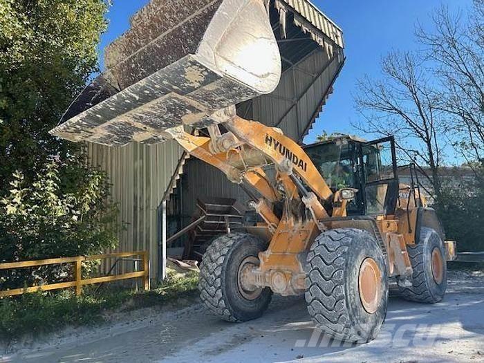 Hyundai HL970 Cargadoras sobre ruedas