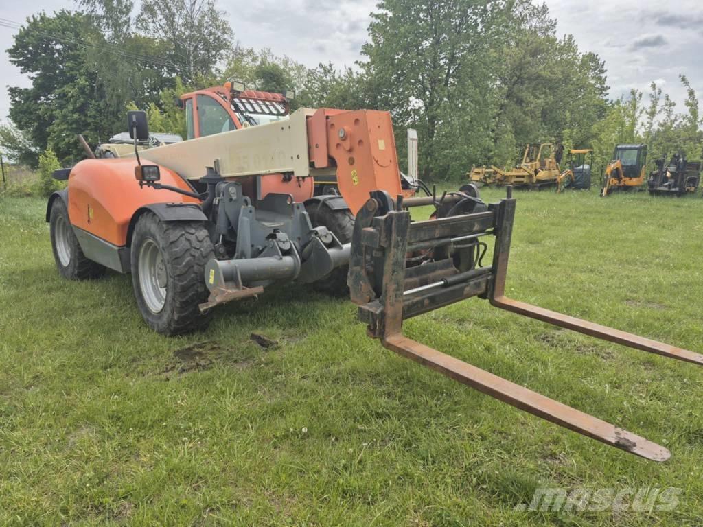 JLG 4013 Cargadoras de ruedas telescópicas