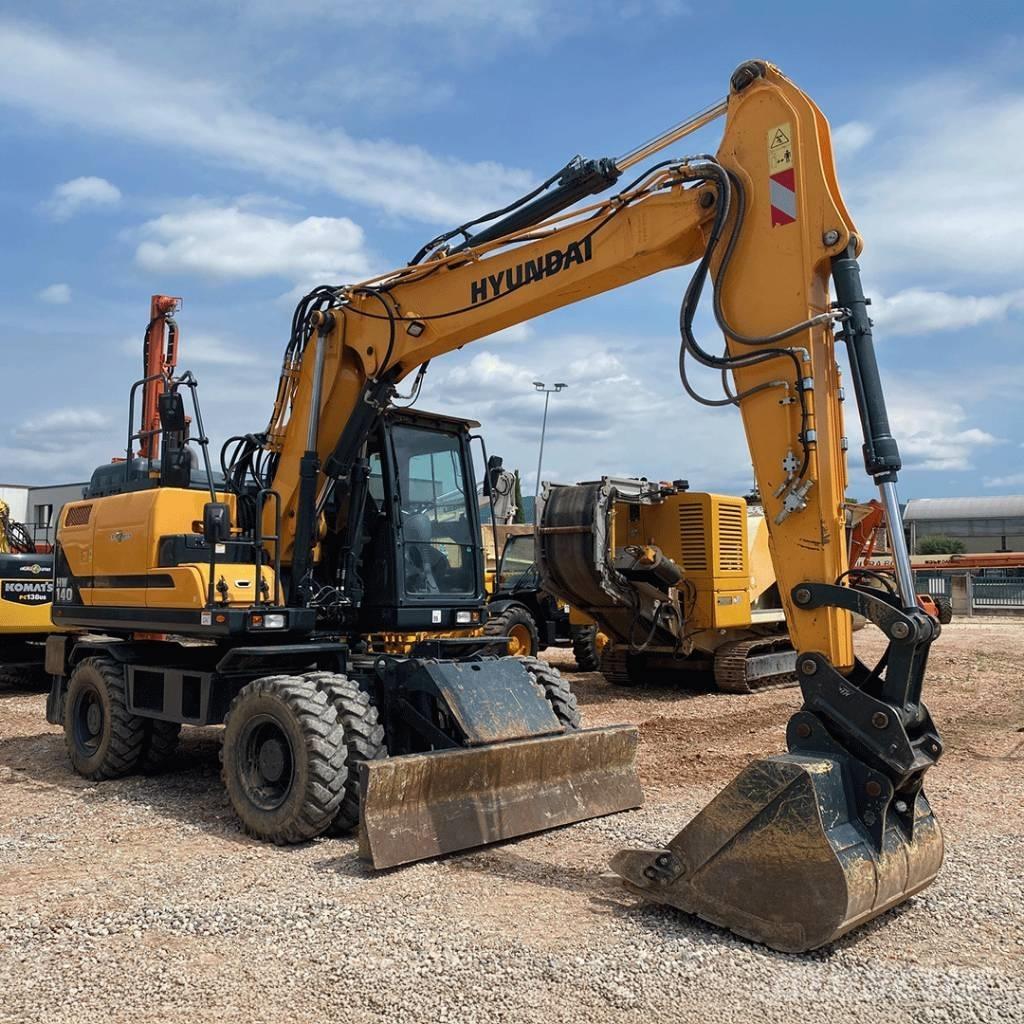 Hyundai HW140 Excavadoras de ruedas