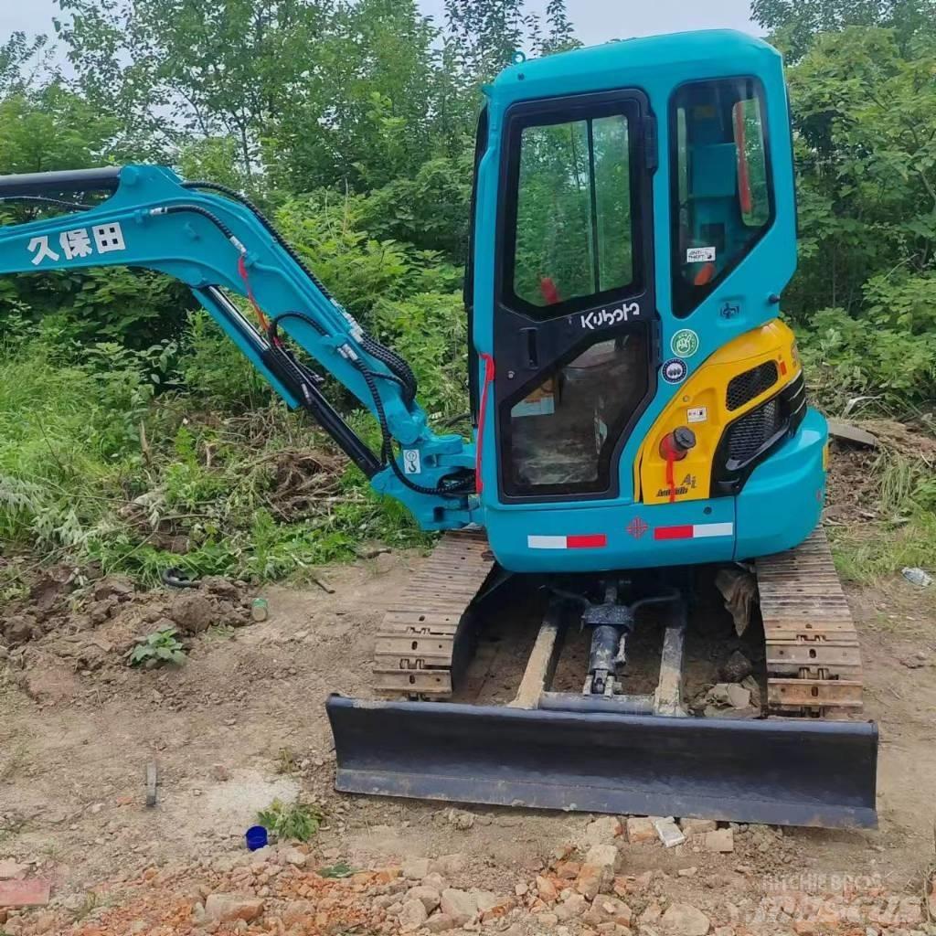 Kubota KX 135 Excavadoras sobre orugas