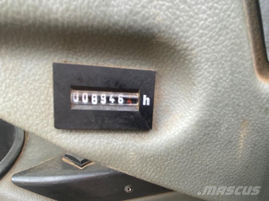 Liebherr R 922 Excavadoras sobre orugas