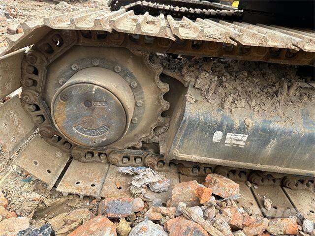 Kobelco SK70SR Excavadoras sobre orugas