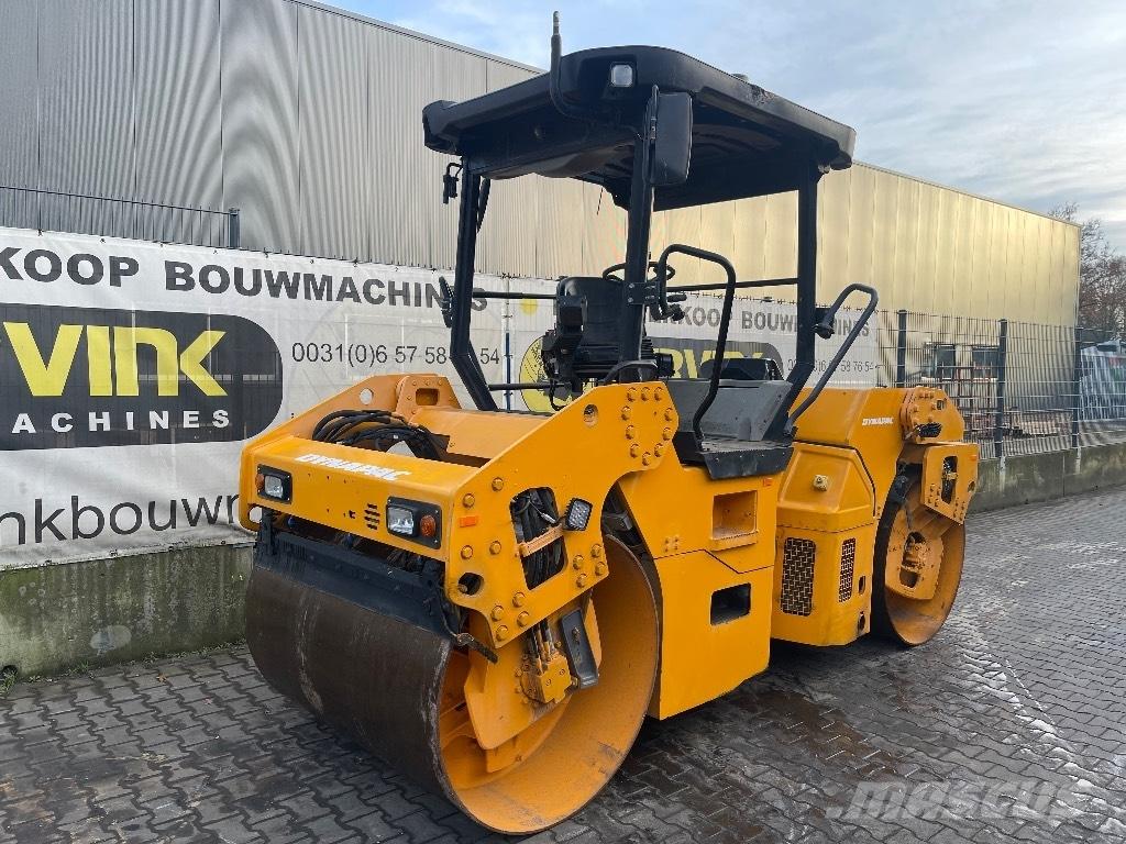 Dynapac CC 224 HF Rodillos de doble tambor