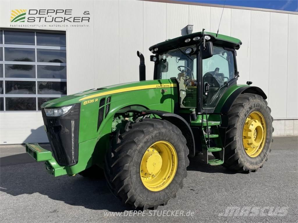 John Deere 8335R Tractores