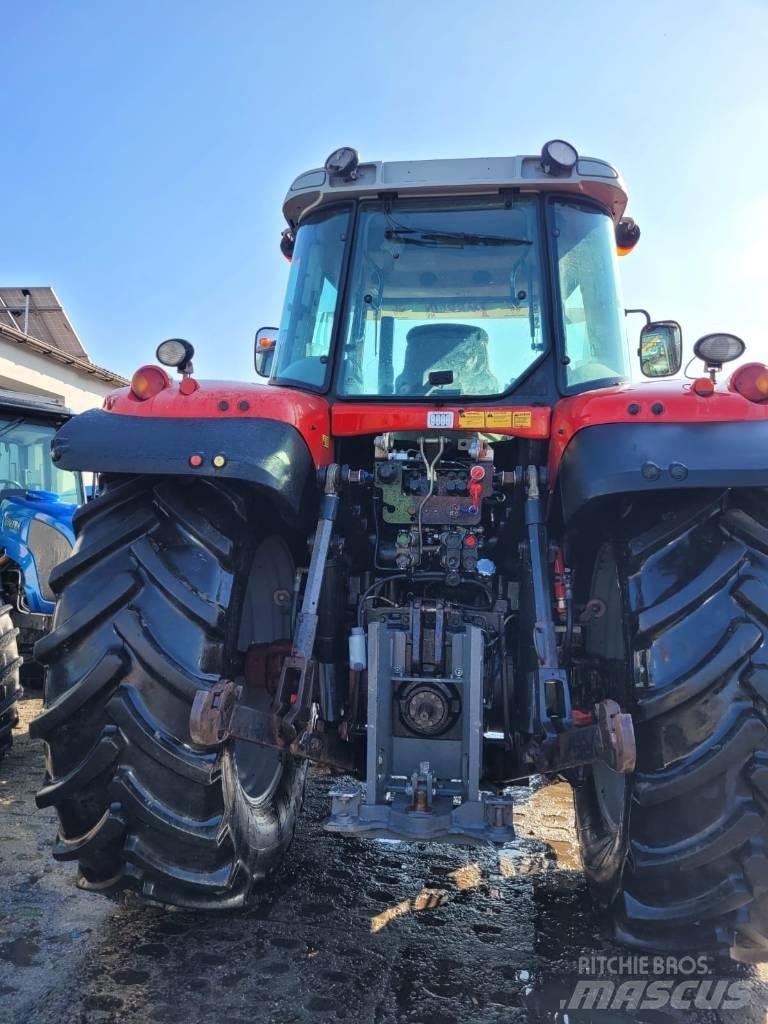 Massey Ferguson 6490 Tractores