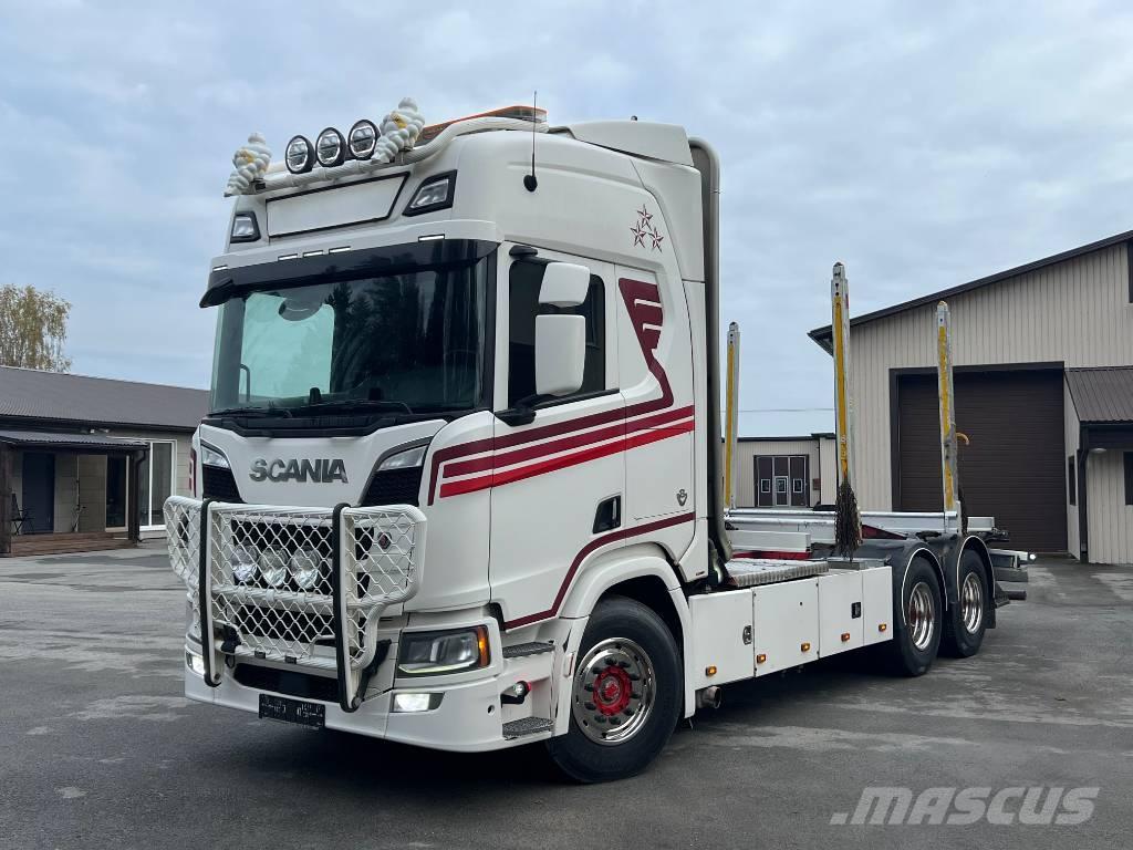 Scania R 730 B6X4NB Transportes de madera