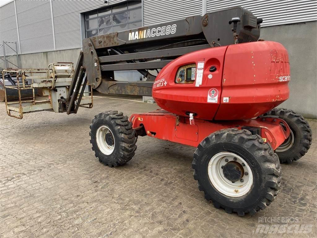 Manitou 160ATJ+ Plataformas con brazo de elevación manual