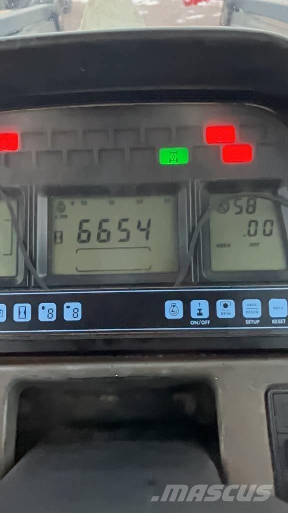 New Holland TM 175 Tractores