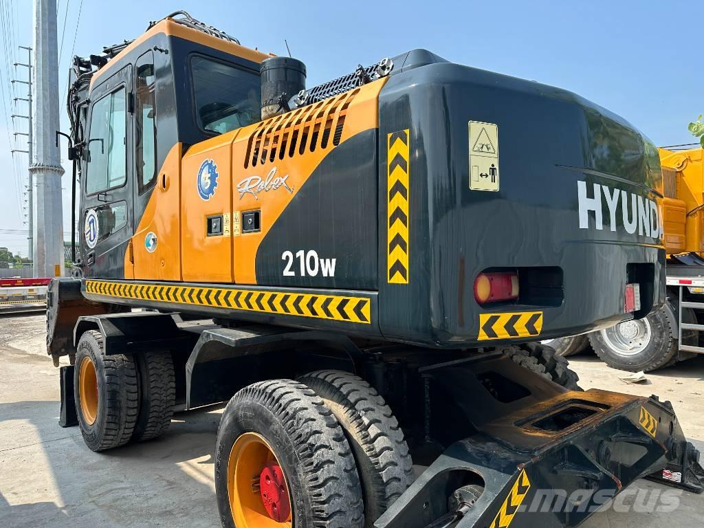 Hyundai 210W-9 Excavadoras de ruedas