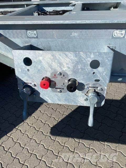  sayet usta con sl30 Remolques portacontenedores