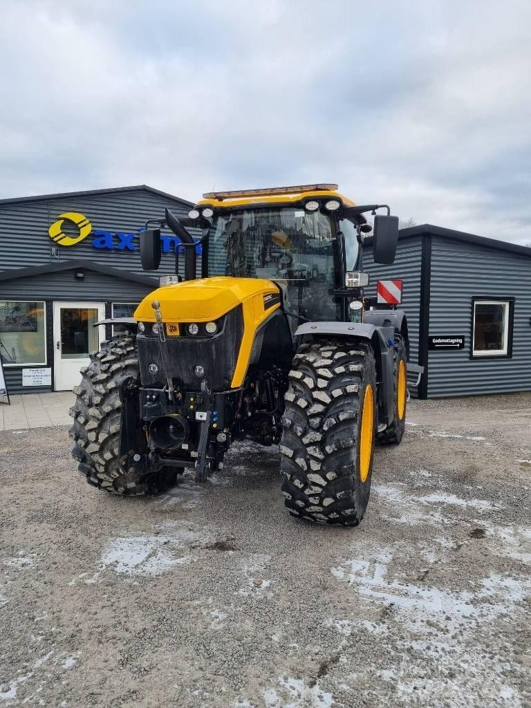 JCB Fastrac 4220 Tractores